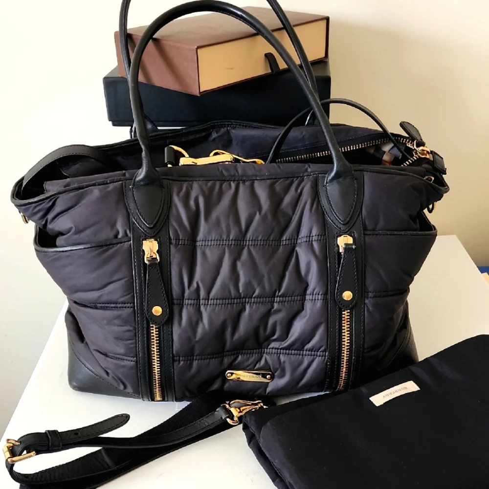 BURBERRY Olympia Baby Diaper Bag Travel Duffle Tote Plaid Nova Check Unisex - Picture 1 of 16